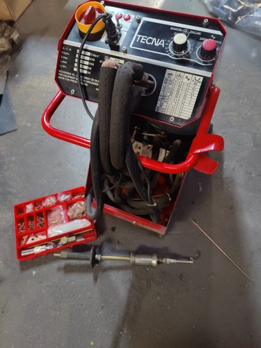 Spot welder dent puller - spot,